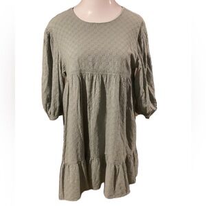 In loom eye lit dress. L